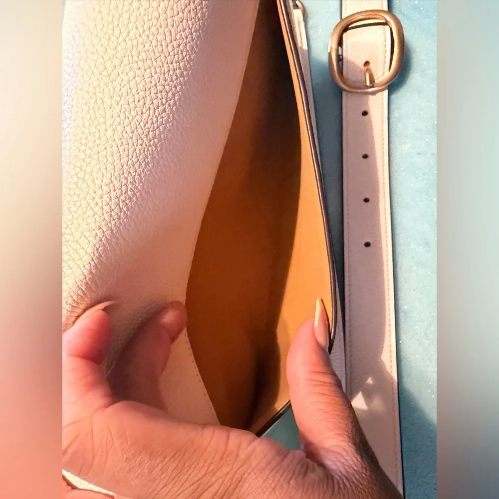 Coach Tabby 26 - Picture 7 of 9